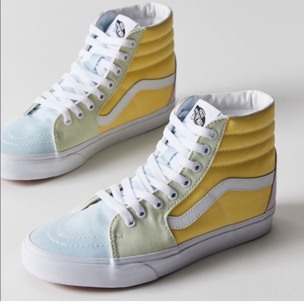 Women’s size ten vans. Super cool Easter egg colors. Rad shoes.